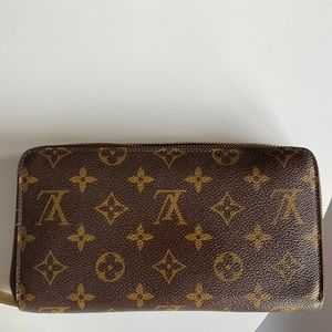 Louis Vuitton Wallet
